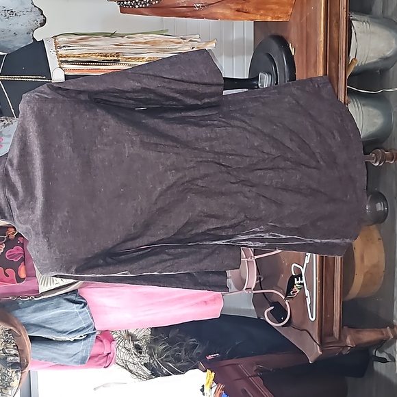 Ivy Jane Tunic Top Brown with pink floral embellishments - Picture 2 of 3